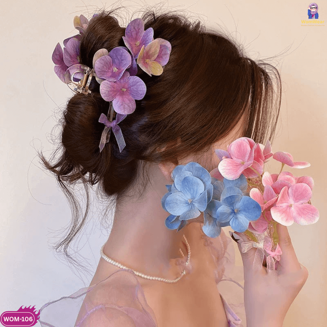 🌸W107: Pink Floral Hair Claw