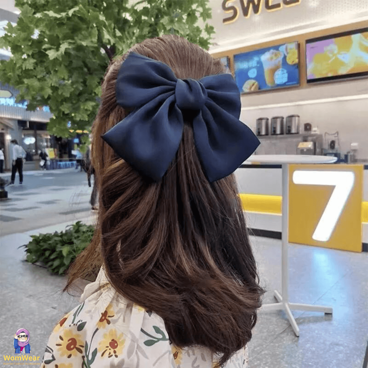 Bella Bow Clip